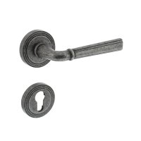 Intersteel Türdrücker Bellevue auf Rosette...