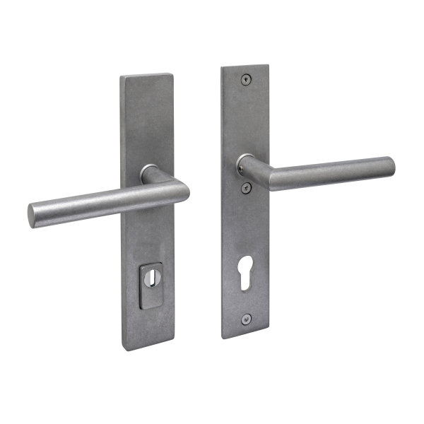 Intersteel SKG3 Sicherheitsbeschlag rechteckig 250x50mm beidseitig Drücker Jura mit Federmechanismus Profilzylinder Lochung 92mm mit Kernziehschutz edelstahl vibriert